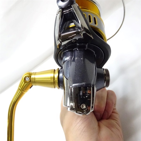 １６ツインパワ―ＳＷ６０００ＸＧ―Ｂ ハンドルノブ改